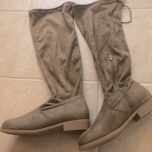 🍉Taupe/ Light brown Over the knee boots